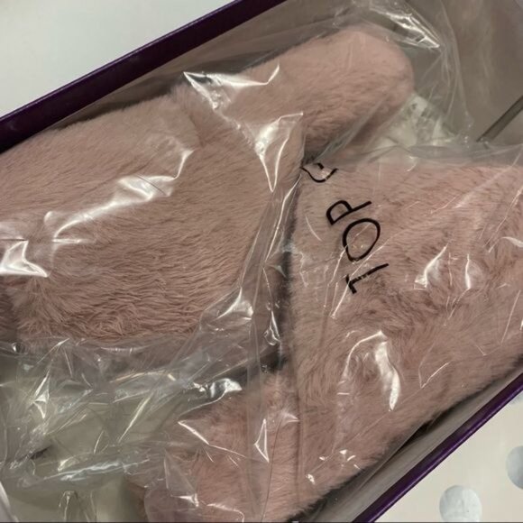 Womens Top Moda Fuzzy Open-Toe Pink Slippers Size 8 New In Box - Picture 2 of 10